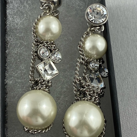 Pearl and rhinestone with silver tone chain pierced post earrings - Picture 3 of 3